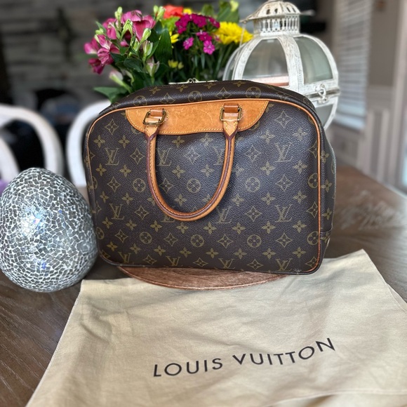 Louis Vuitton monogram Deauville hand bag - Picture 8 of 16